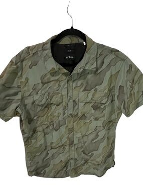 PrAna Slim Fit Camo Vented Hiking Fishing Short Sleeve Button Shirt Size Large